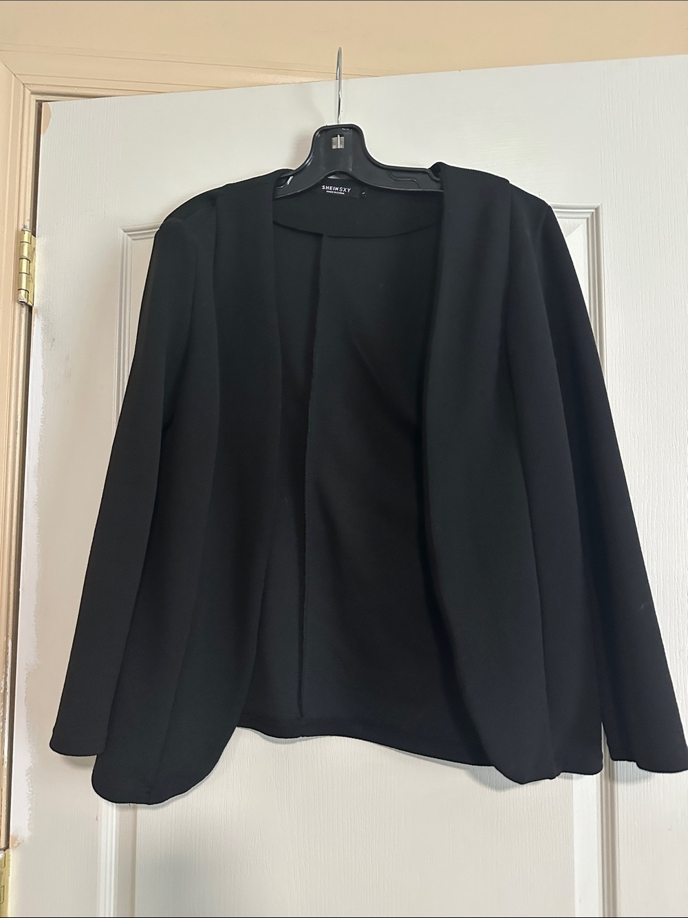 EUC Black Open-Front Drape Blazer with shoulder pads